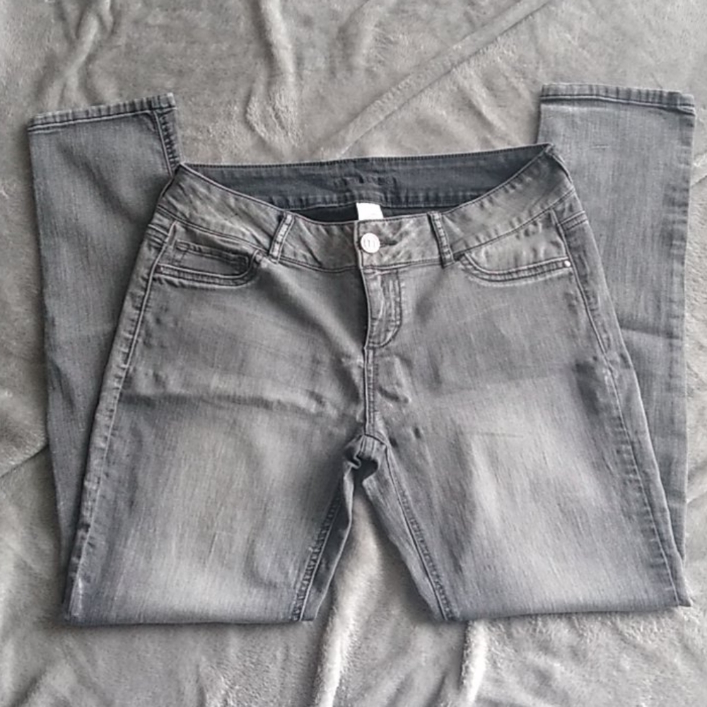 Faded gray jeans L/S